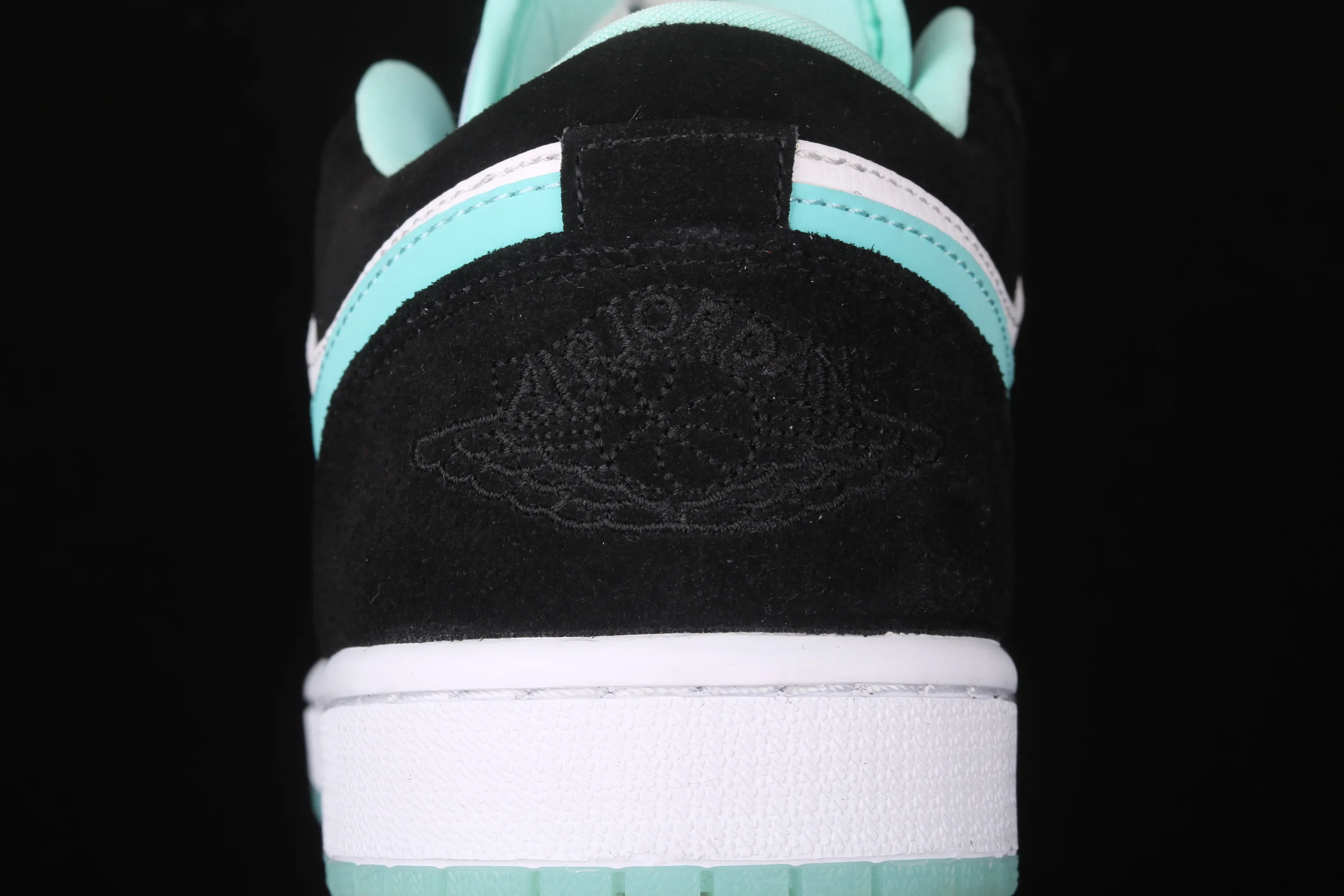All categories Air Jordan Jordan series basketball shoes Air Jordan 1 Low New version Air Jordan 1 Low AJ1 Joe 1 low top leather cultural and leisure sports sneakers CQ9828-131